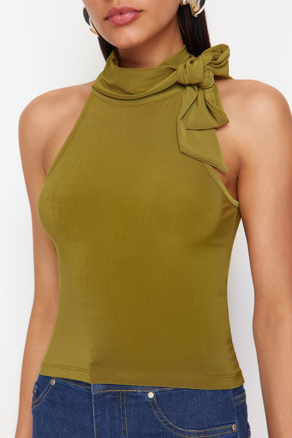 Trendyolmilla Yag Yesil Fular Baglama Detayl? Regular/Normal Kal?p Esnek Orme Bluz TWOSS24BZ00635  фото 4