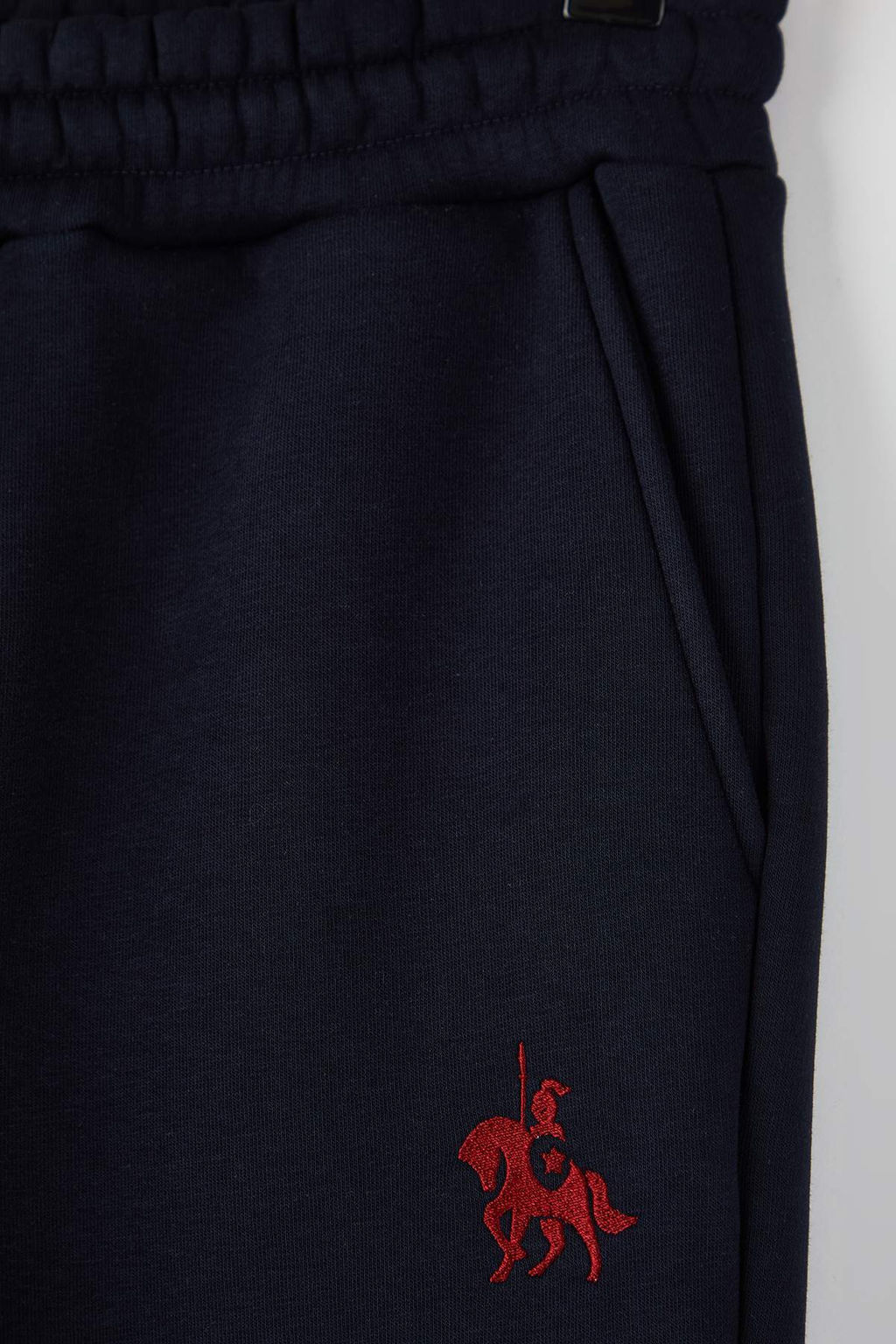 Lacivert Nak?sl? Regular/Normal Kesim Pacas? Lastikli Ici Polar Esofman Alt? TMNAW22EA0346