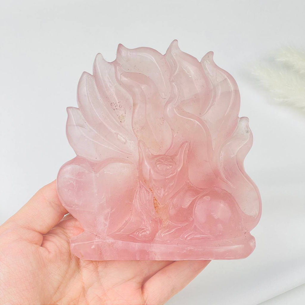 Лиса "Кицунэ" из Розового кварца