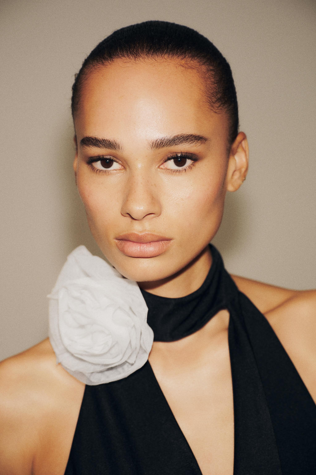 HALTER BODYSUIT WITH FLORAL APPLIQU_ - Zara фото 3