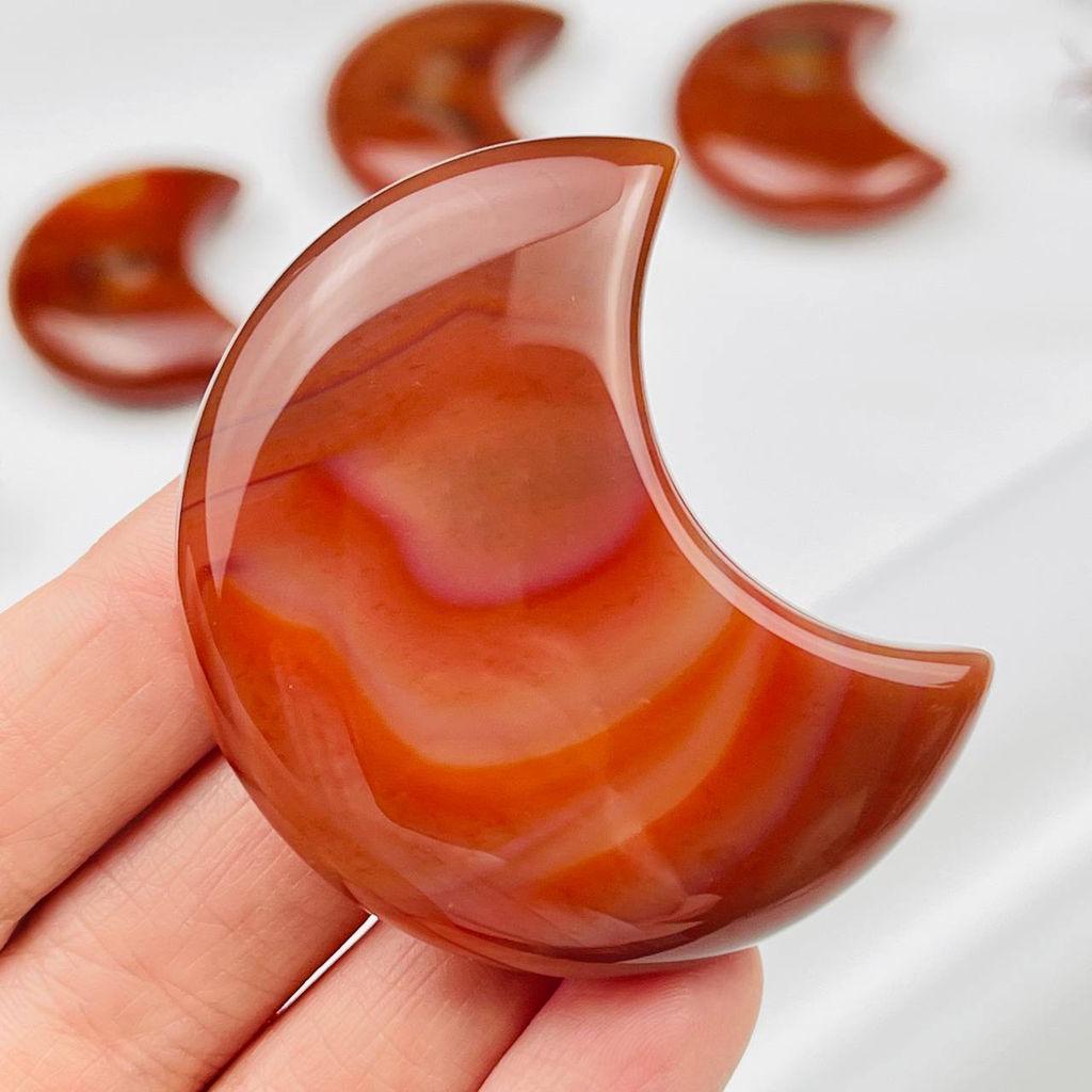 Месяц из Сердолика - Радуга самоцветов фото 2