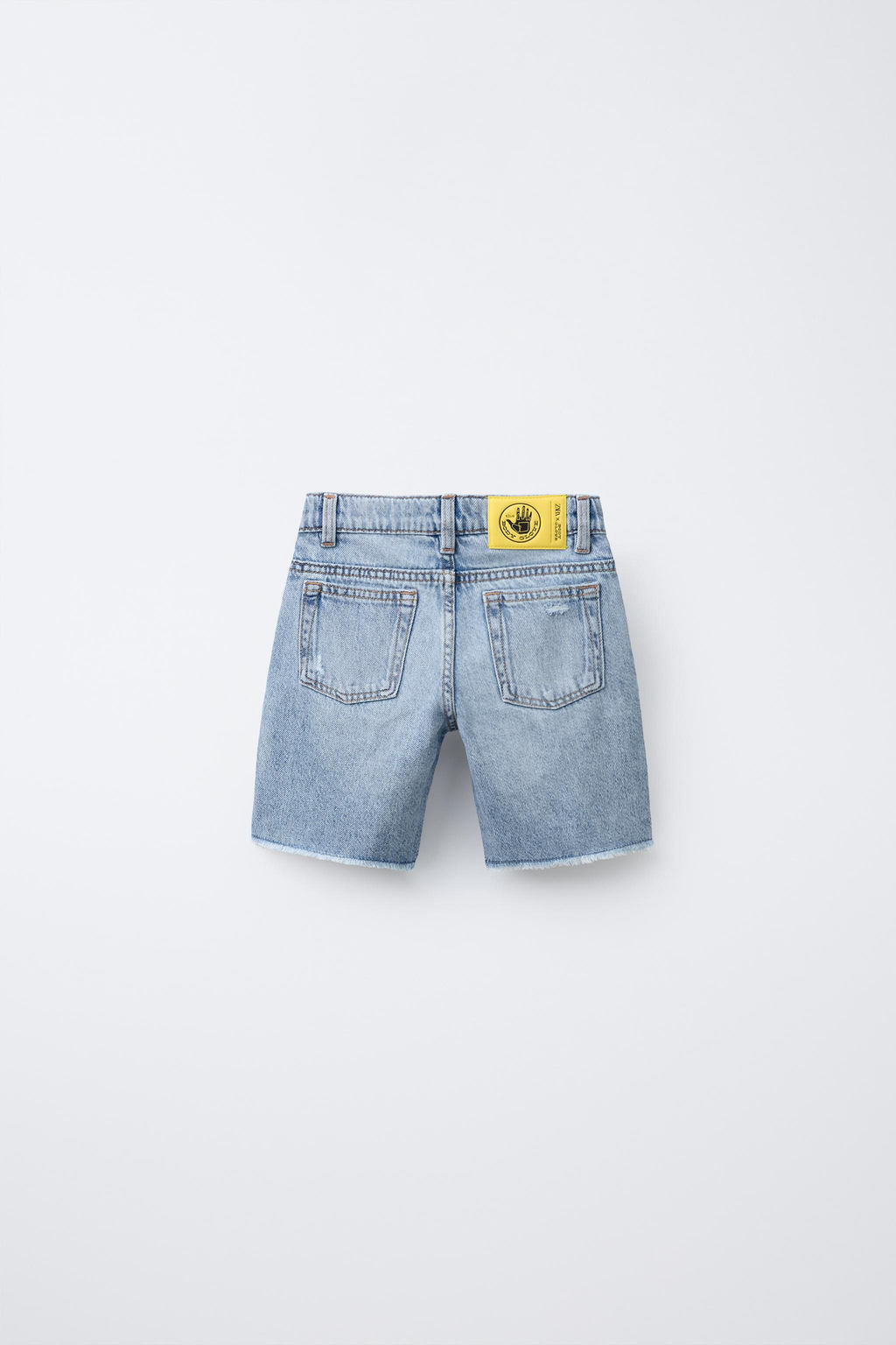 ZARA X BODY GLOVE ® RIPPED STRAIGHT DENIM BERMUDA SHORTS  фото 2