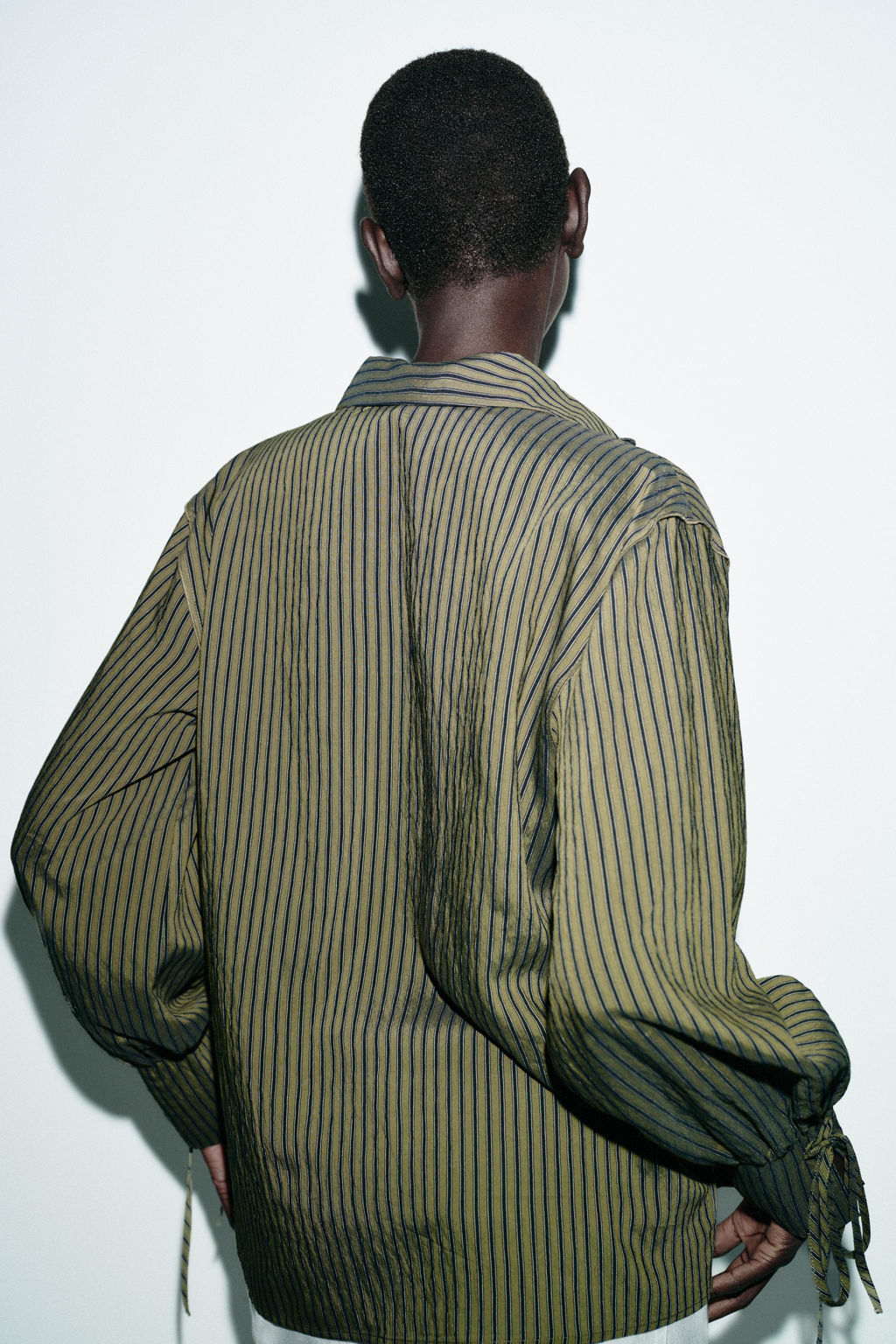 STRIPED SHIRT WITH BOWS - Zara фото 17