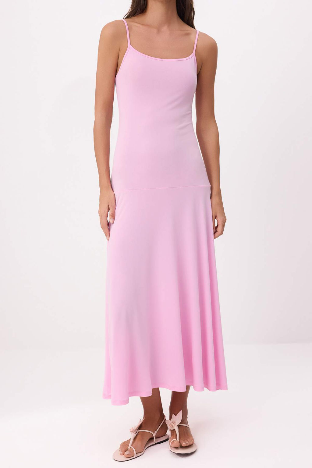 Pembe A-Kesim/Can Form Havuz Yaka Ince Ask?l? Kolsuz Maxi Esnek Orme Elbise TWOSS26EL00010