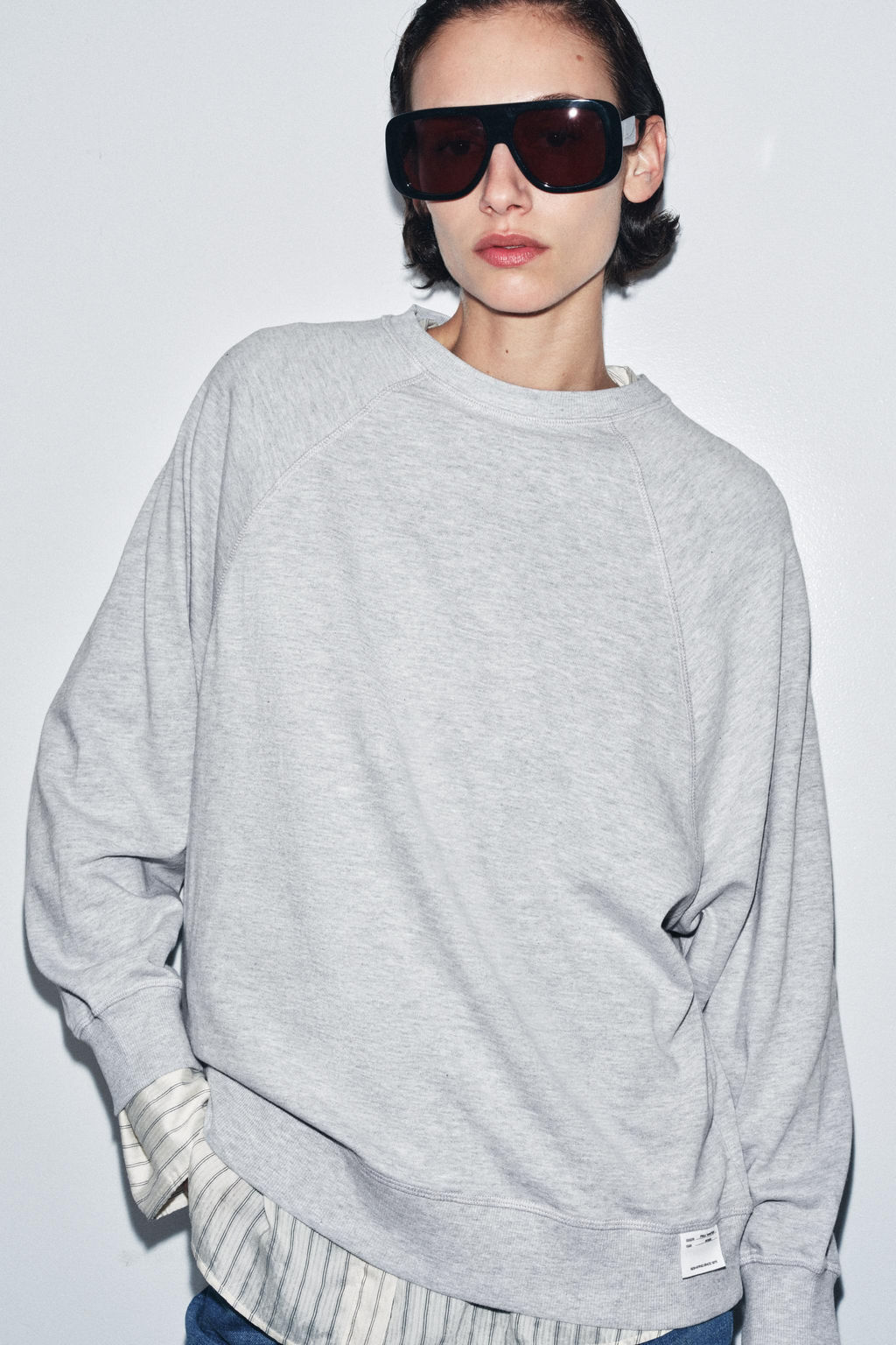 OVERSIZE LONG SLEEVE T-SHIRT - Zara фото 4