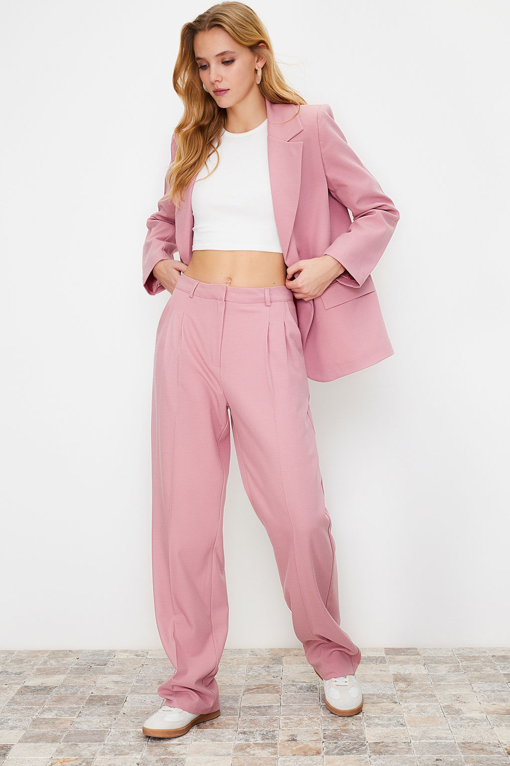 Limited Edition Ac?k Pembe Straight/Duz Kesim Dokuma Kumas Pantolon TWOAW23PL00401