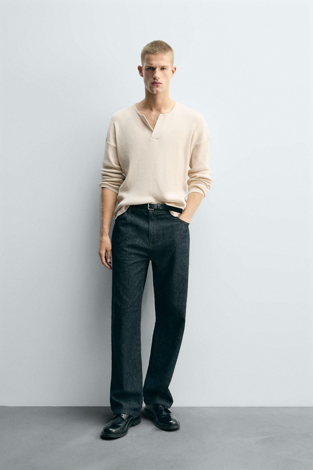 TEXTURED RELAXED FIT SWEATER