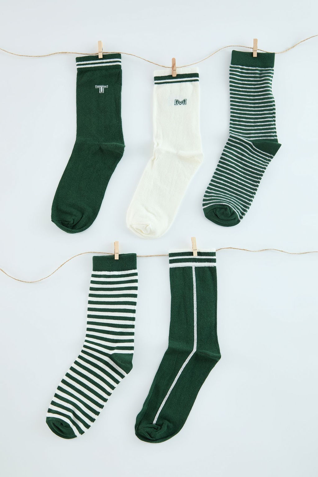 TRENDYOL MAN Yesil Unisex 5lu Pamuklu Cizgili Desenli Kolej-Tenis-Orta Boy Corap TMNAW25CO00001