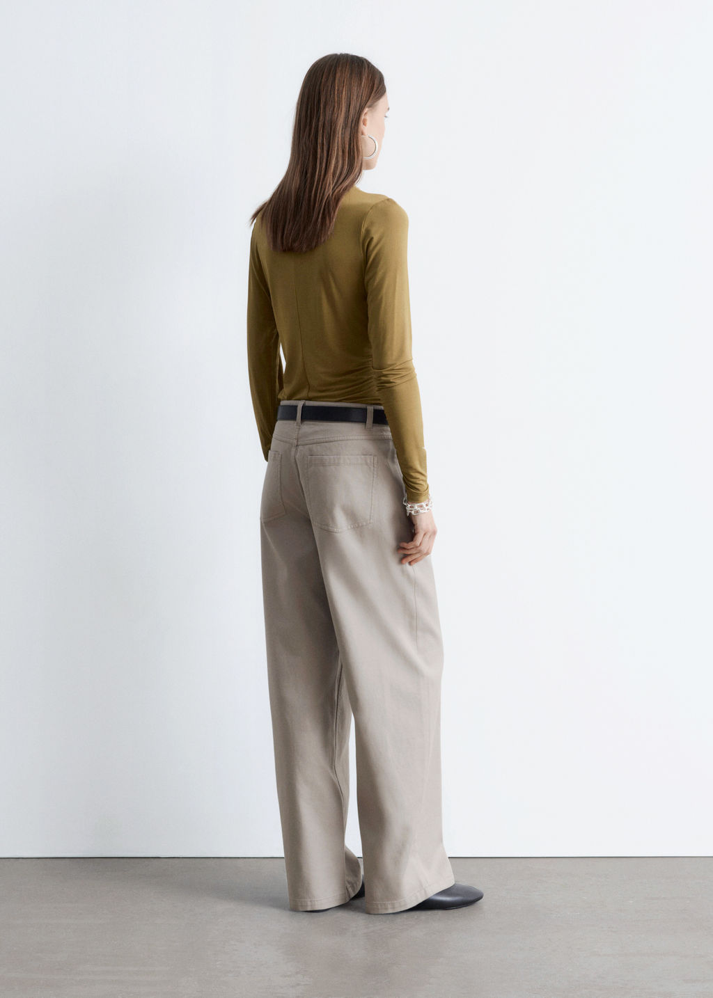 Pantalones de sarga de perneras anchas - H&m фото 4