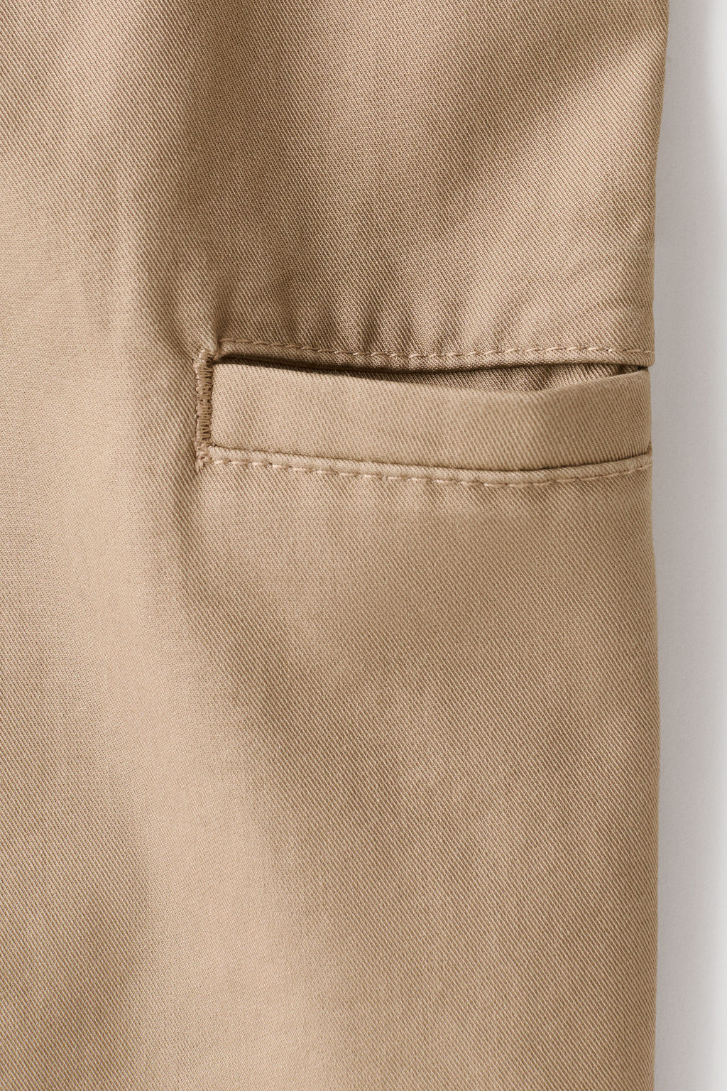 Chinos de algod?n Loose Fit - H&m фото 8