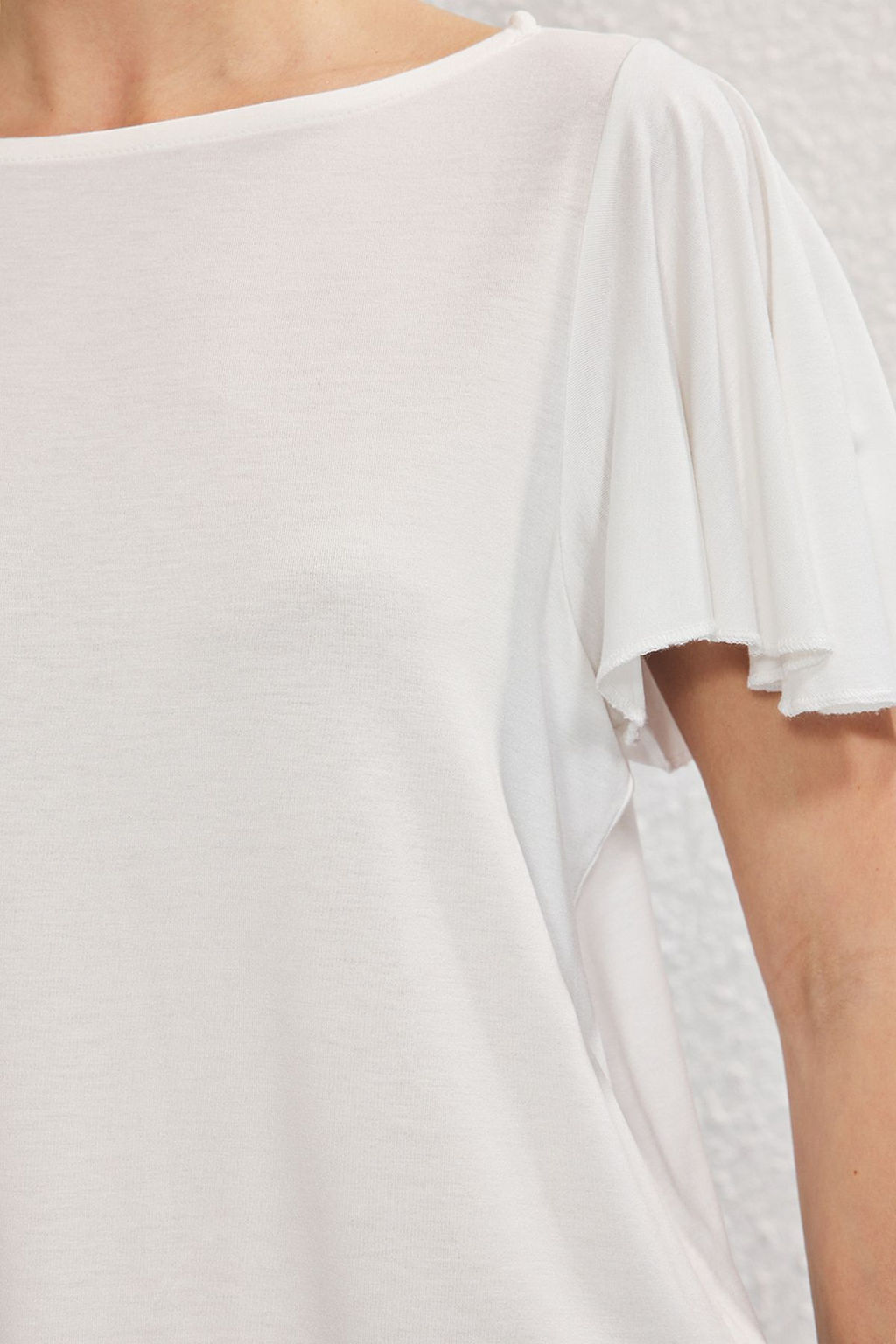 Ekru Viskon Icerikli Kollar? F?rf?rl? Dokumlu Orme Bluz TWOSS25BZ00516 - Trendyolmilla фото 3