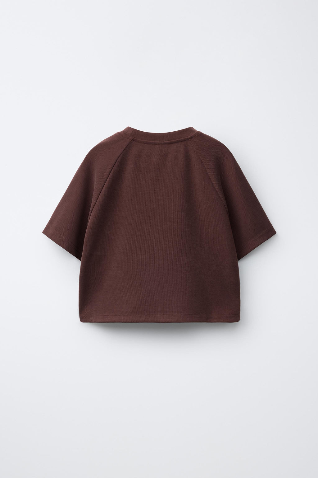 CAMISETA TEXTO RELIEVE CONTRASTE / Burdeos