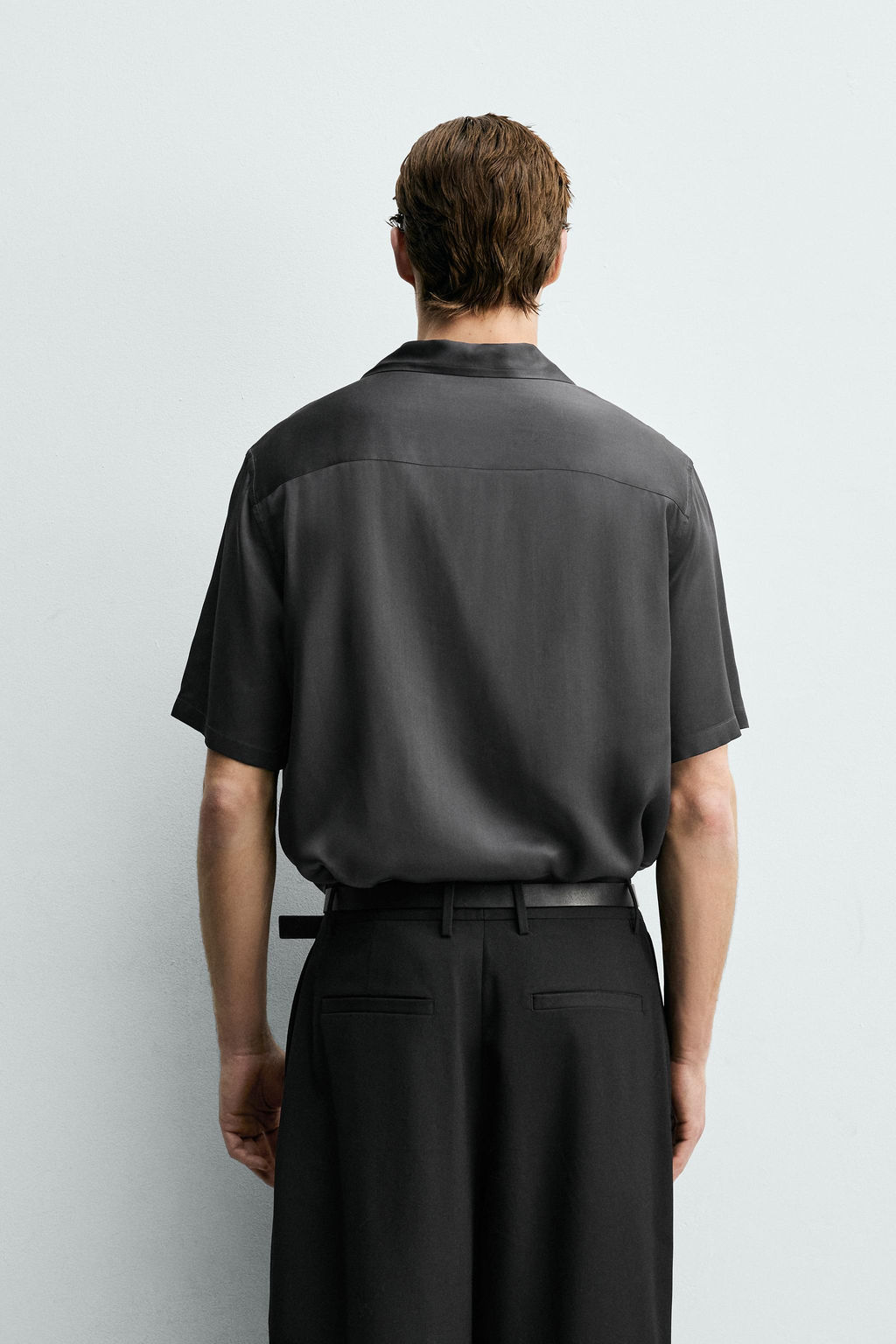 CAMISA SATINADA RELAXED FIT / Gris - Zara фото 3