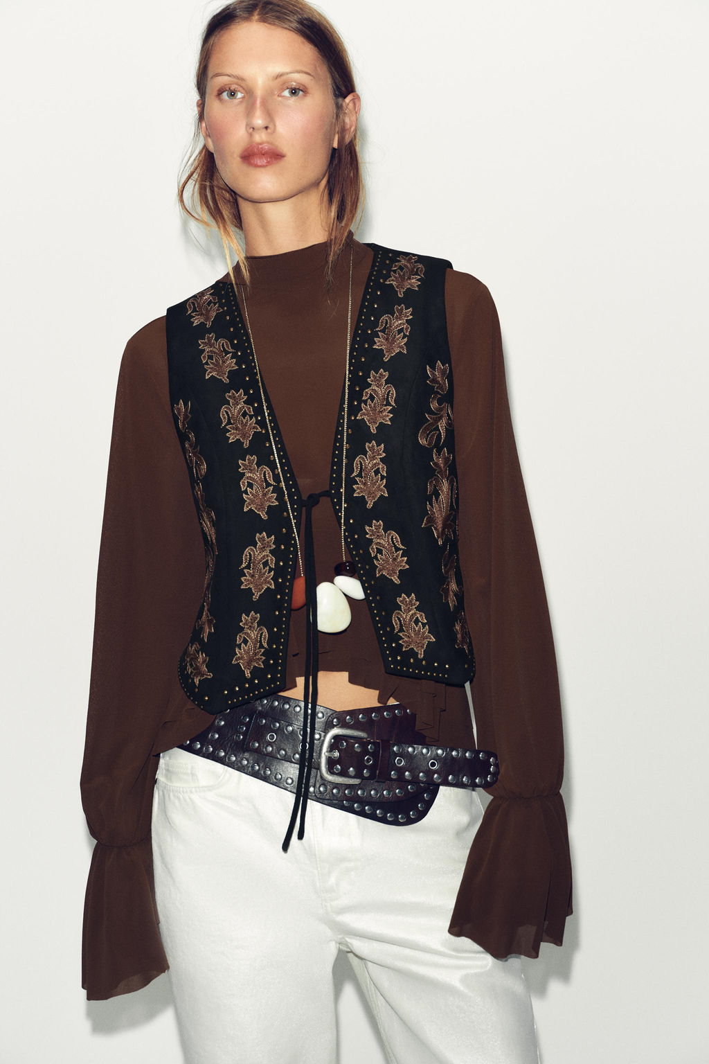 FAUX SUEDE WAISTCOAT WITH BEADED EMBROIDERY - Zara фото 10
