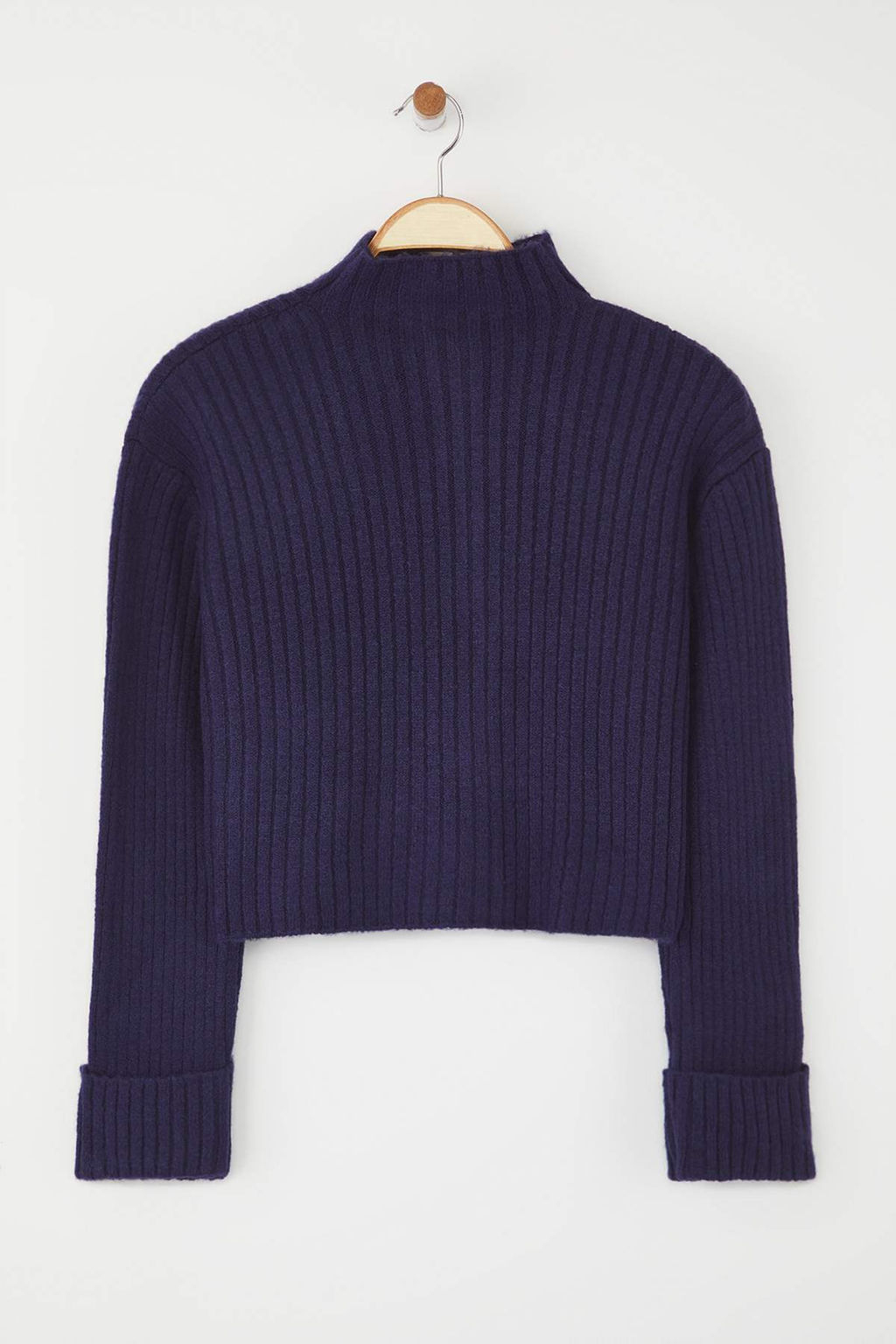 Lacivert Crop Yumusak Dokulu Dik Yaka Triko H?rka TWOAW22HI0174