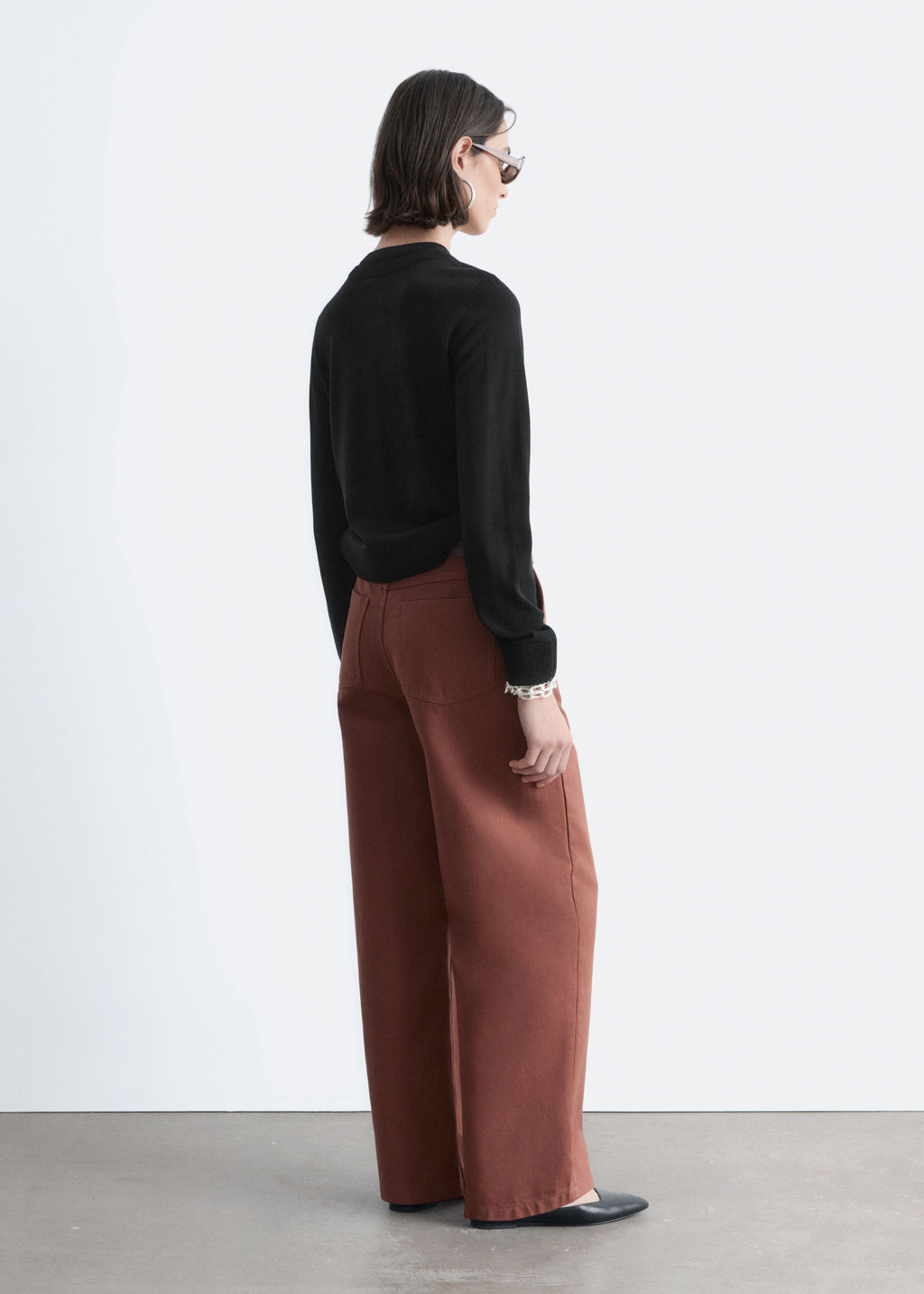 Pantalones de algod?n relajados de perneras anchas - H&m фото 8