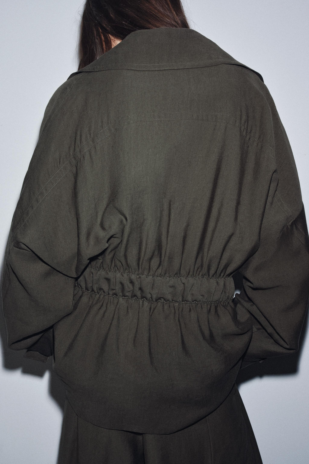 ZW COLLECTION FLOWING BELTED JACKET - Zara фото 3