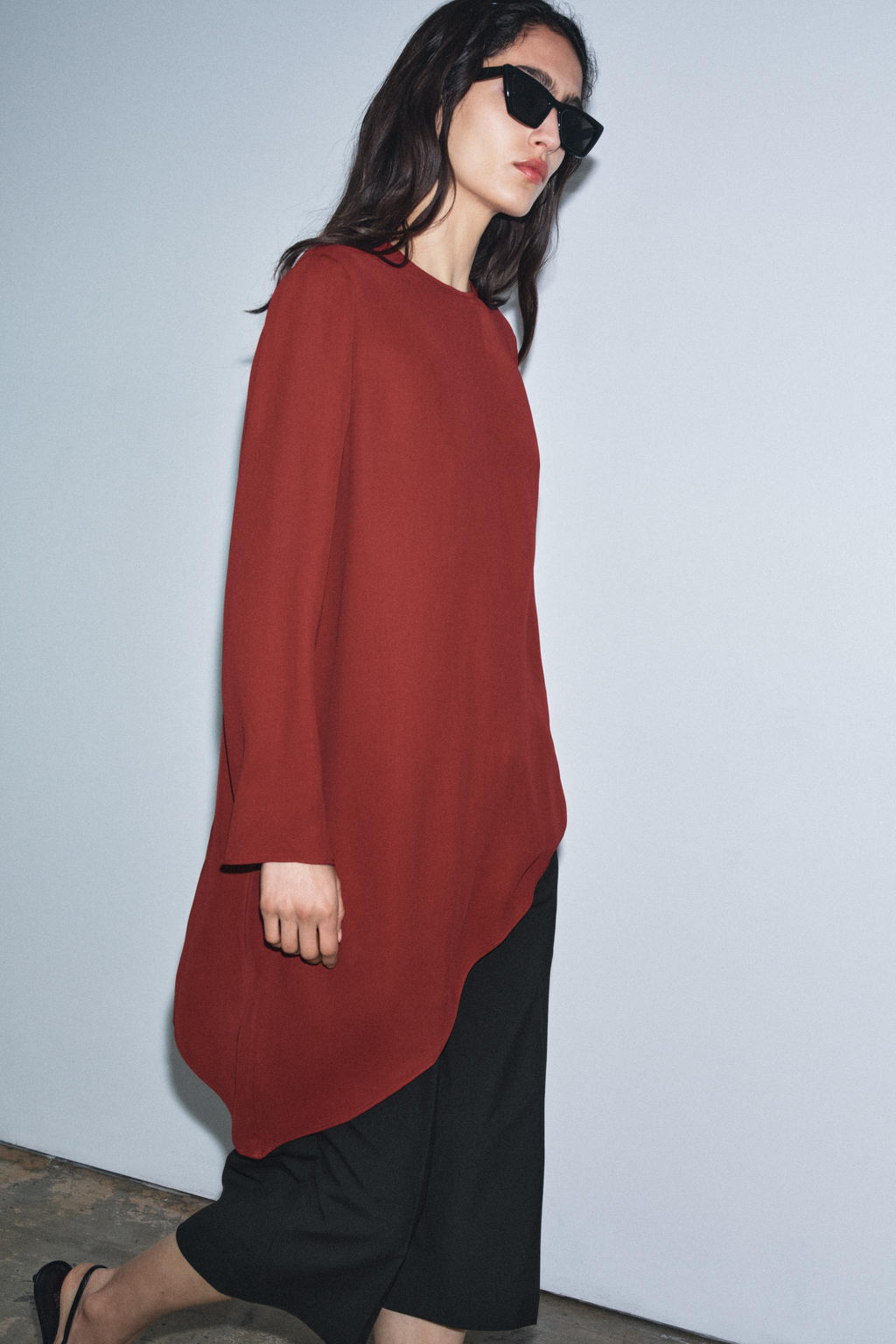 ZW COLLECTION ASYMMETRIC FLOWY TOP - Zara фото 4