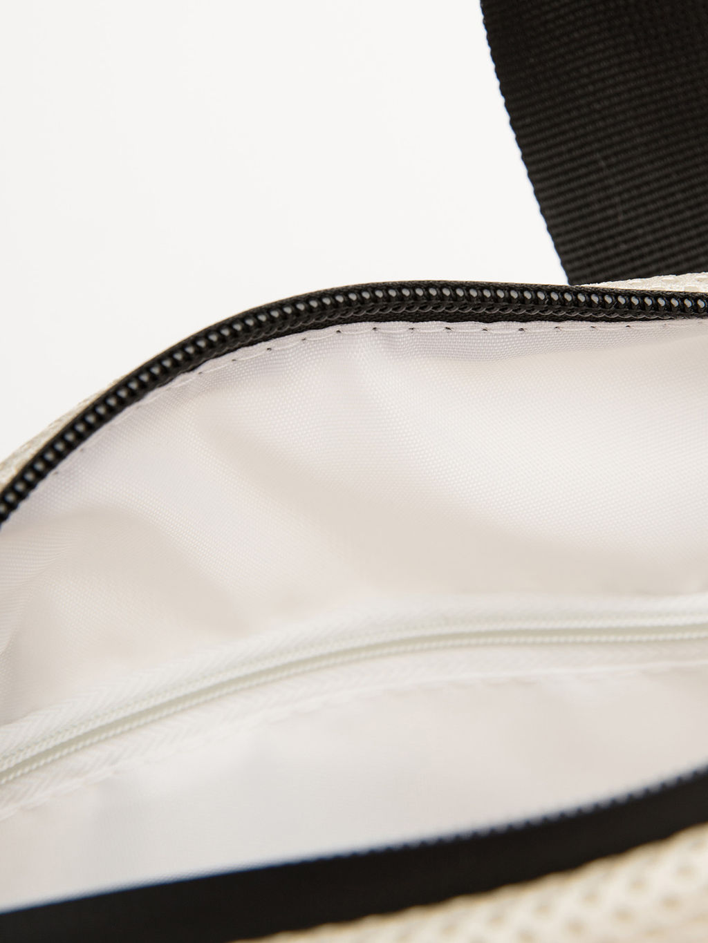 V79 43 15 Сумка женская