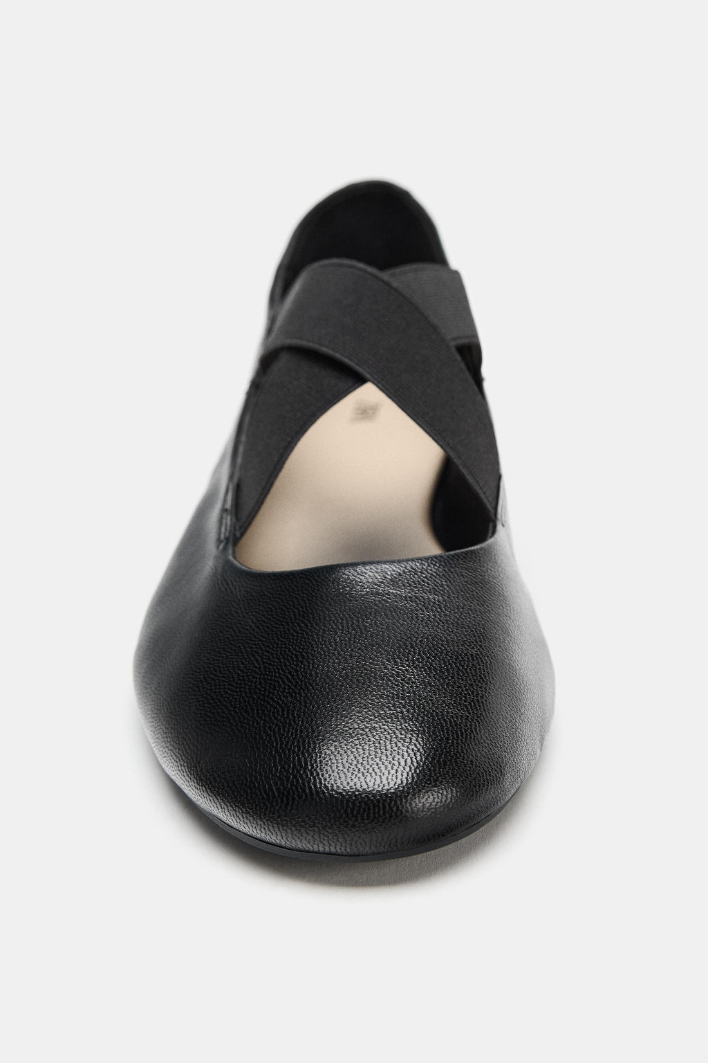 LEATHER BALLET FLATS WITH CROSSED ELASTIC STRAPS - Zara фото 2