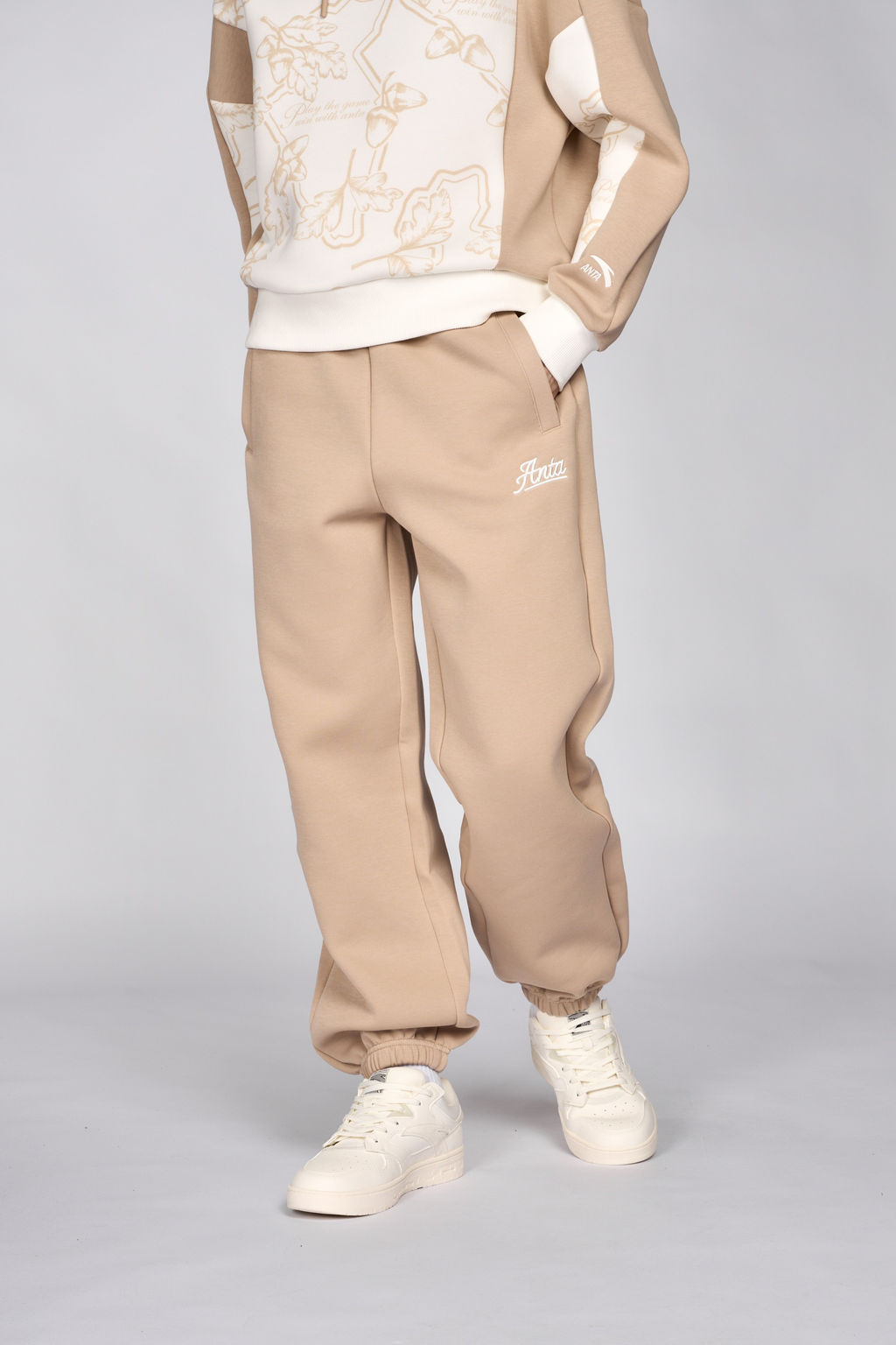 Брюки трикотажные Бежевый Vintage sports Knit Track Pants