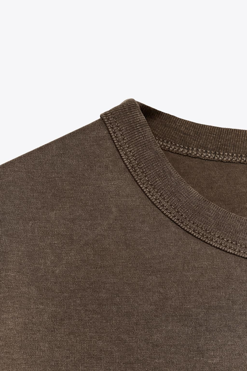 SHORT SLEEVE INTERLOCK T-SHIRT