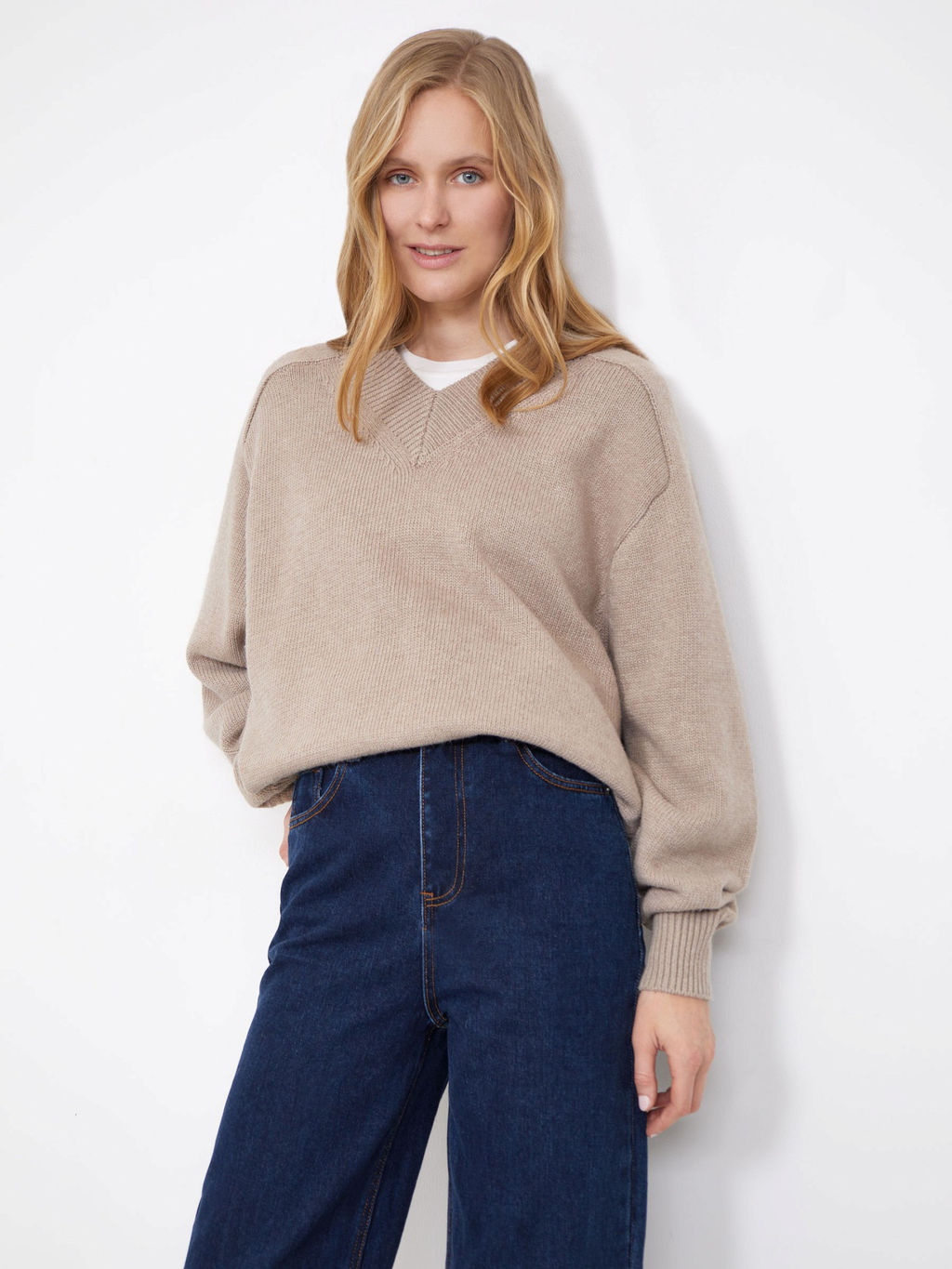 Джемпер с v-образным вырезом B2877/kaffi - Emka фото 2