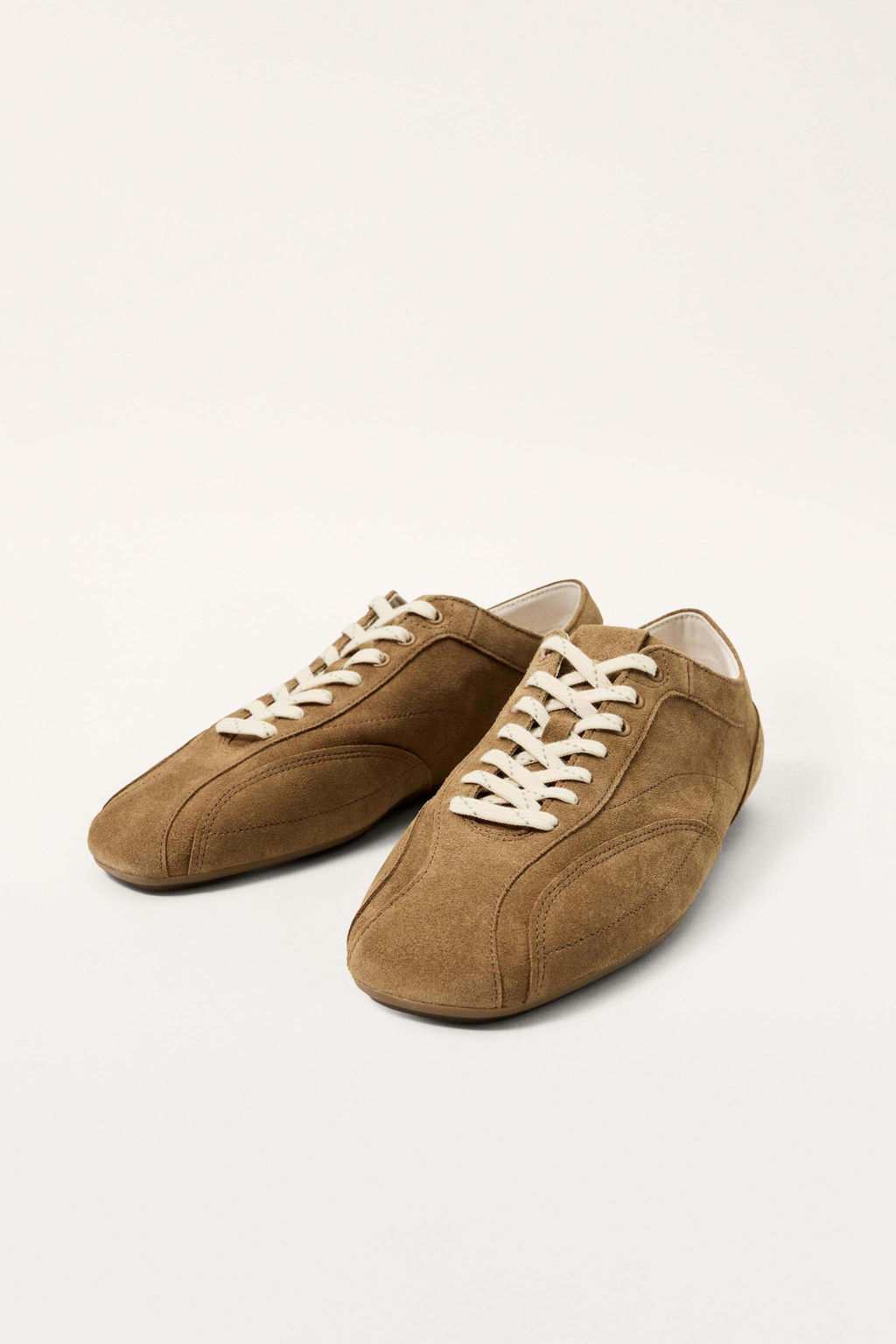 LEATHER TRAINERS LIMITED EDITION
