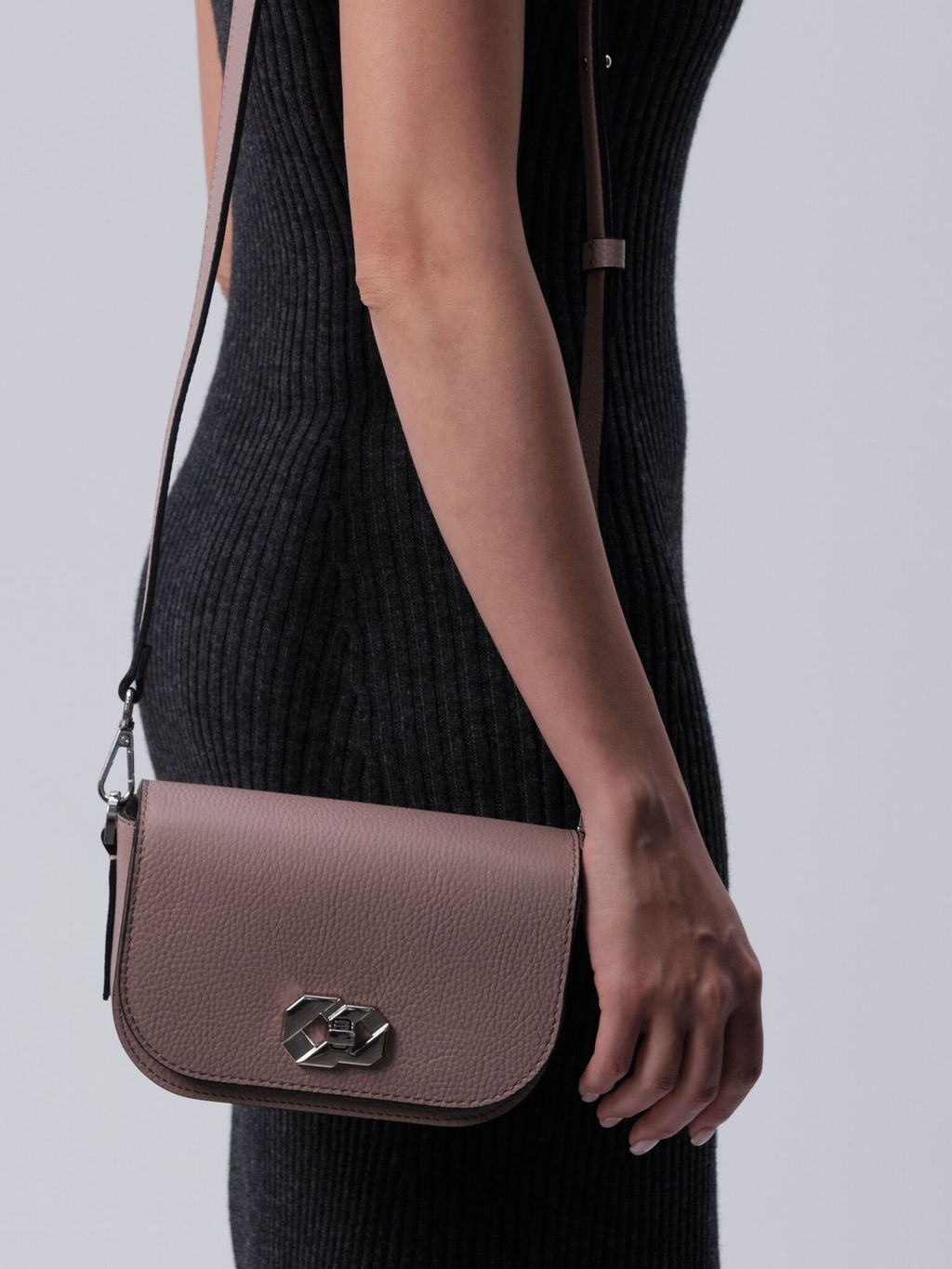 Сумка кросс-боди Deboro 30879 фруктовый мусс