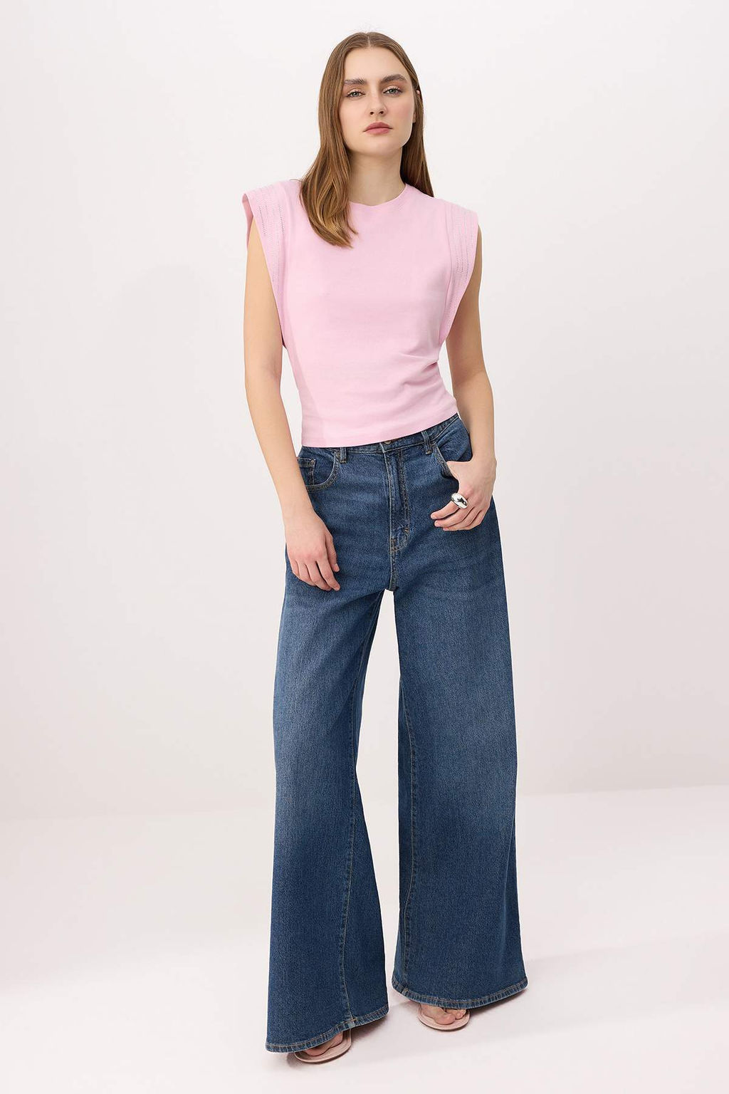 Ekru Regular/Normal Kal?p Kolsuz Tas Detayl? Tok %100 Pamuk Orme T-shirt TWOSS26TS00231 - Trendyolmilla фото 6