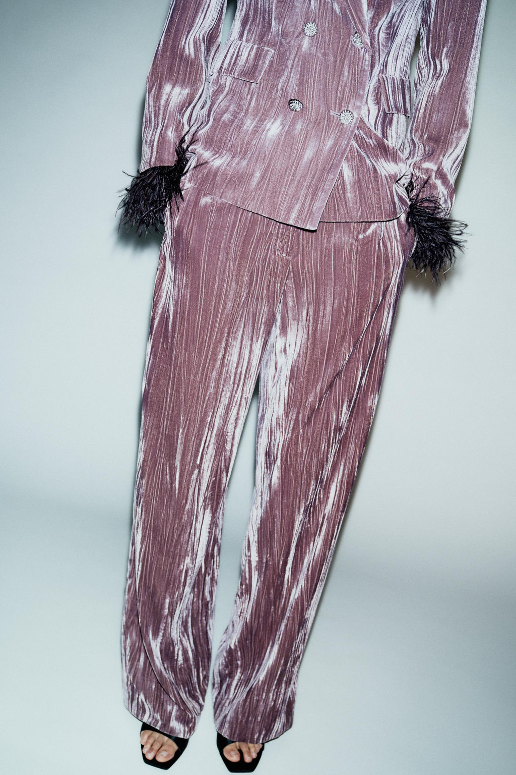 WIDE-LEG VELVET TROUSERS - Zara фото 2