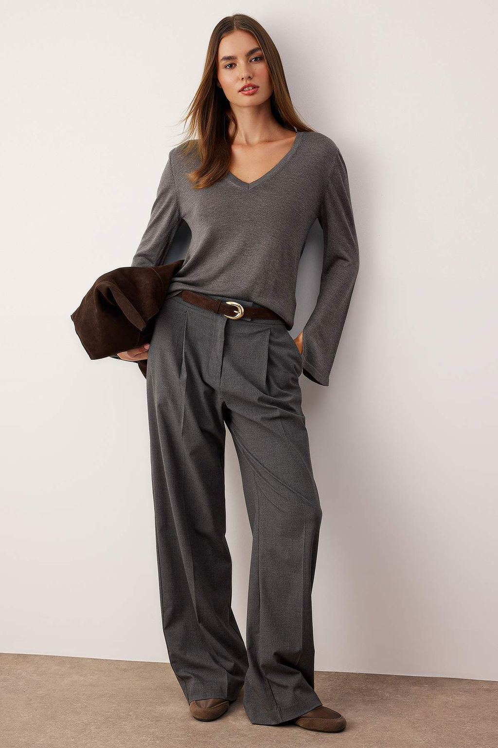 Siyah V Yaka Basic Triko Kazak | TWOAW26KZ00101 - Trendyolmilla фото 16