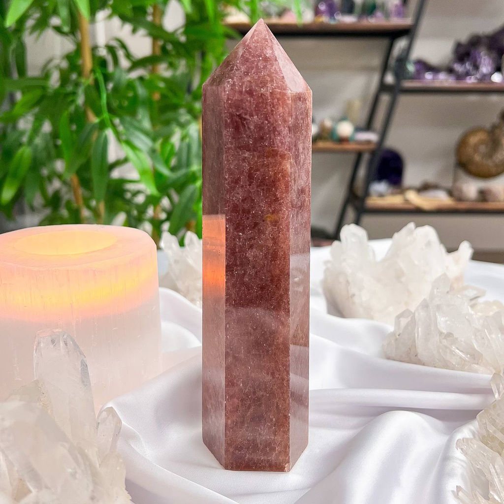 Кристалл-Генератор из Клубничного кварца