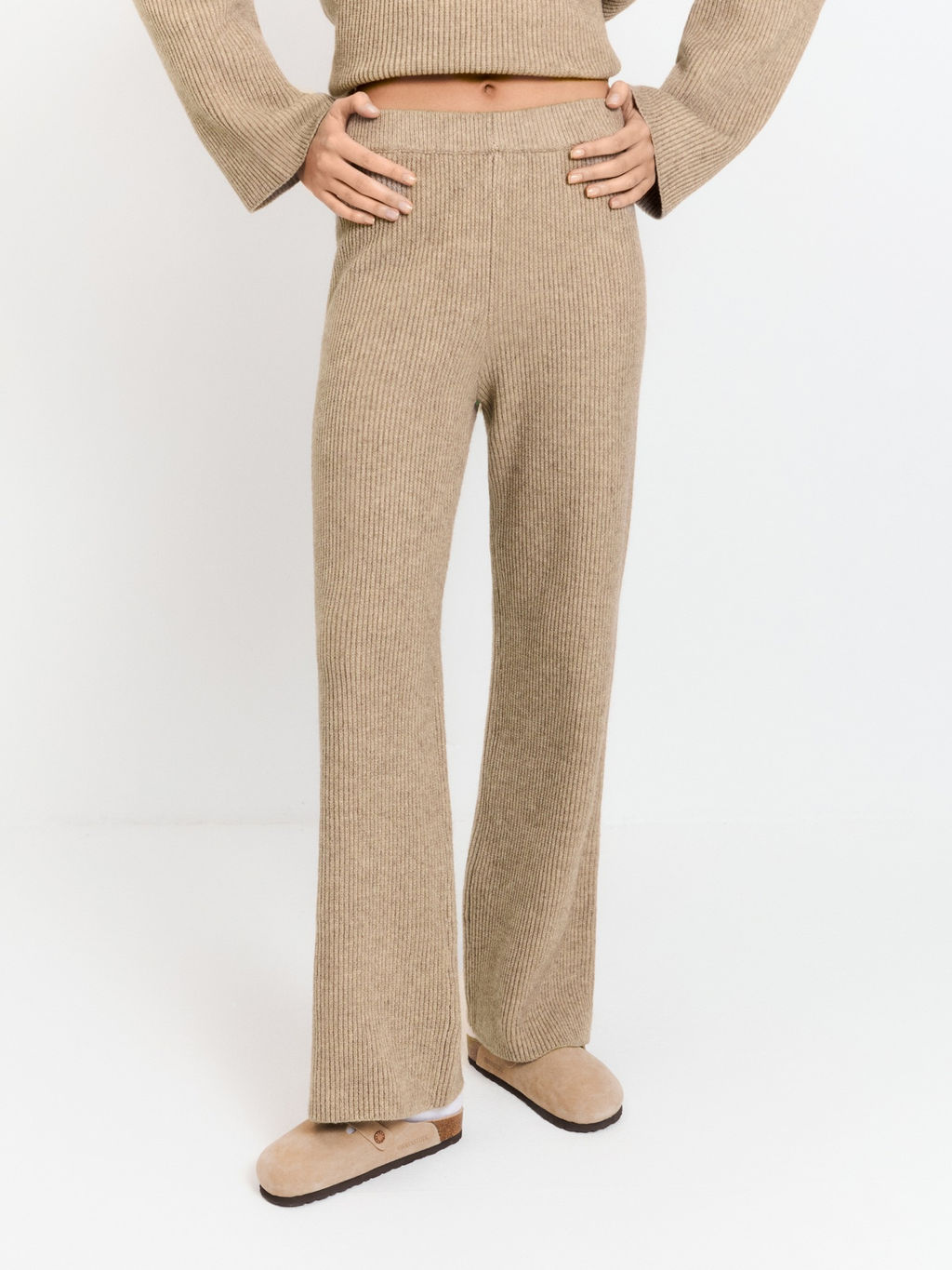 10200160698 Брюки жен. Tiempo_pants кофейный - Concept club фото 2