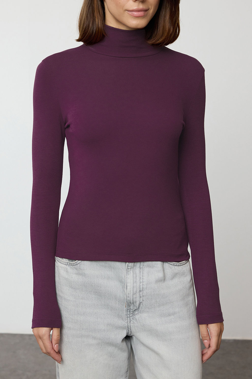 Trendyolmilla Bordo Premium Yumusak Kumasl? Bal?kc? Yaka Fitted/Vucuda Oturan Esnek Orme Bluz TWOAW24BZ00119  фото 50
