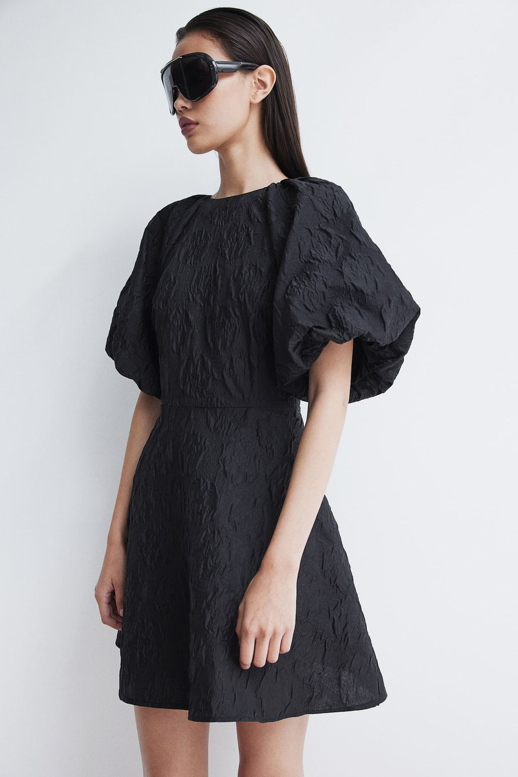 Vestido en tejido jacquard con lazada - H&m фото 3