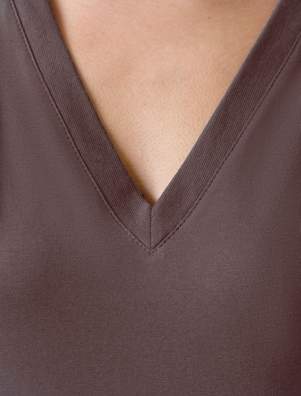 Ярусное платье А силуэта с V вырезом из 100% премиального хлопка - Vilatte фото 2