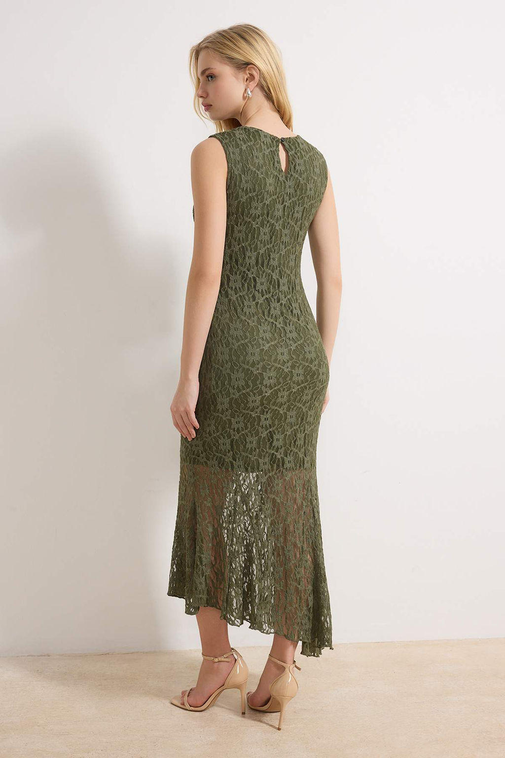 Haki Duz A-line Bisiklet Yaka Kolsuz Maxi Dantel Astarl? Orme Elbise TWOSS26EL00158
