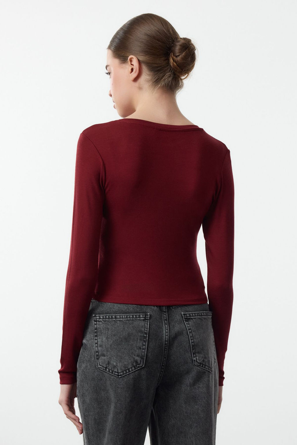 Siyah-Bordo Ikili Paket Viskon/Yumusak Kumasl? Crop Fitted/Vucuda Oturan Orme Bluz TWOAW25BZ00061