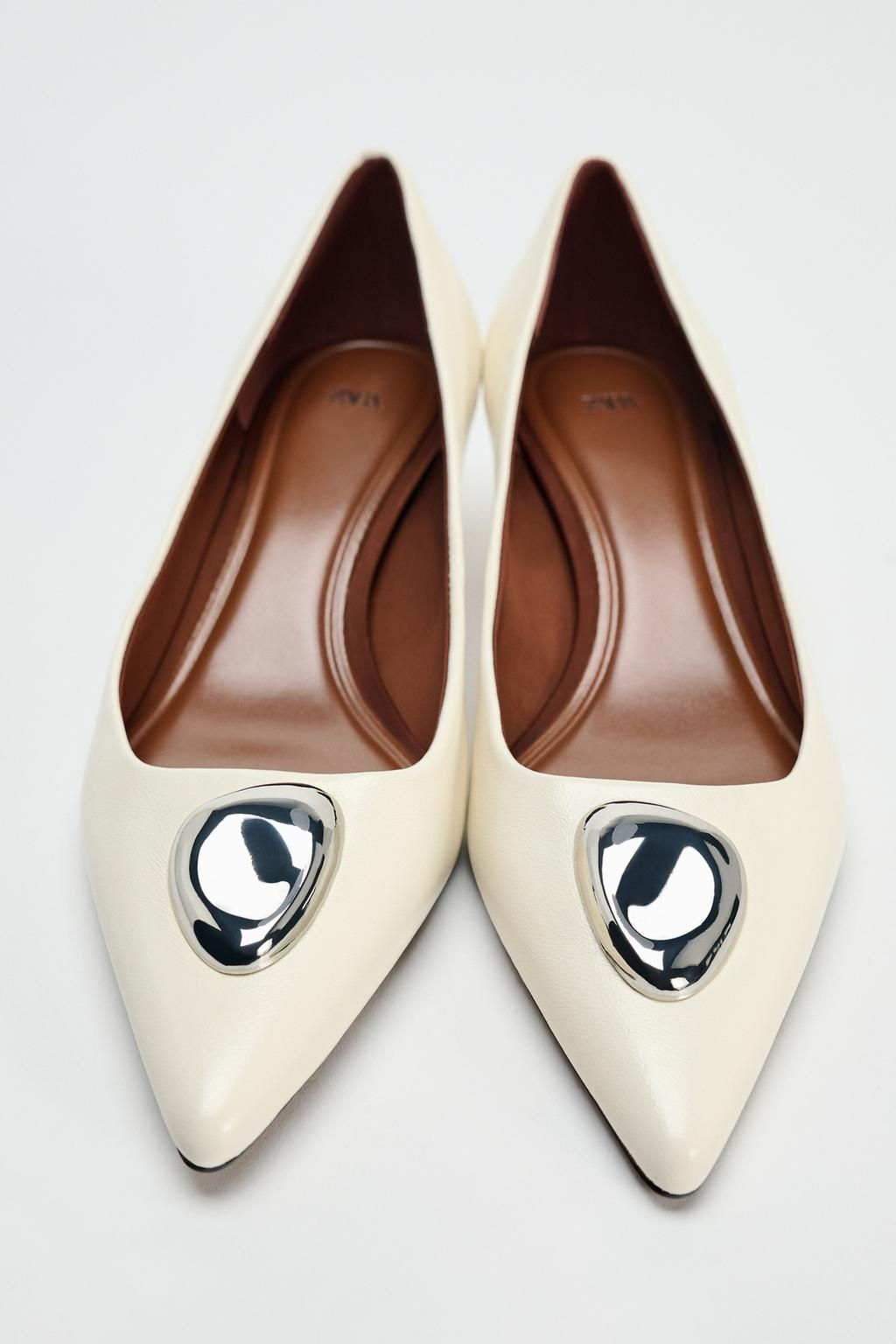 LEATHER HEELS WITH METAL PLATE DETAIL - Zara фото 4