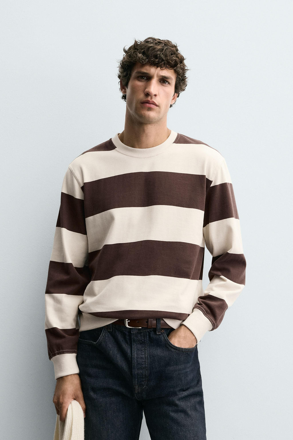 CONTRAST STRIPE SWEATSHIRT - Zara фото 9
