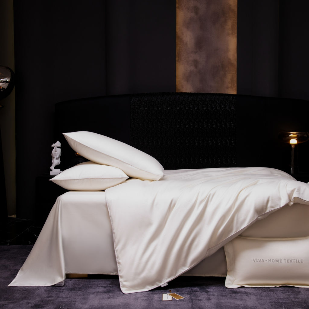 Комплект постельного белья Однотонный Сатин Премиум на резинке OCPR005 180*200*30;160*200*30;140*200*30 Евро 4 Наволочки