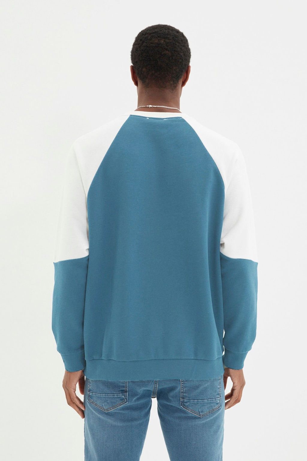 Indigo Oversize/Genis Kesim Reglan Kol Renk Bloklu Bask?l? Pamuk Sweatshirt TMNAW22SW1214