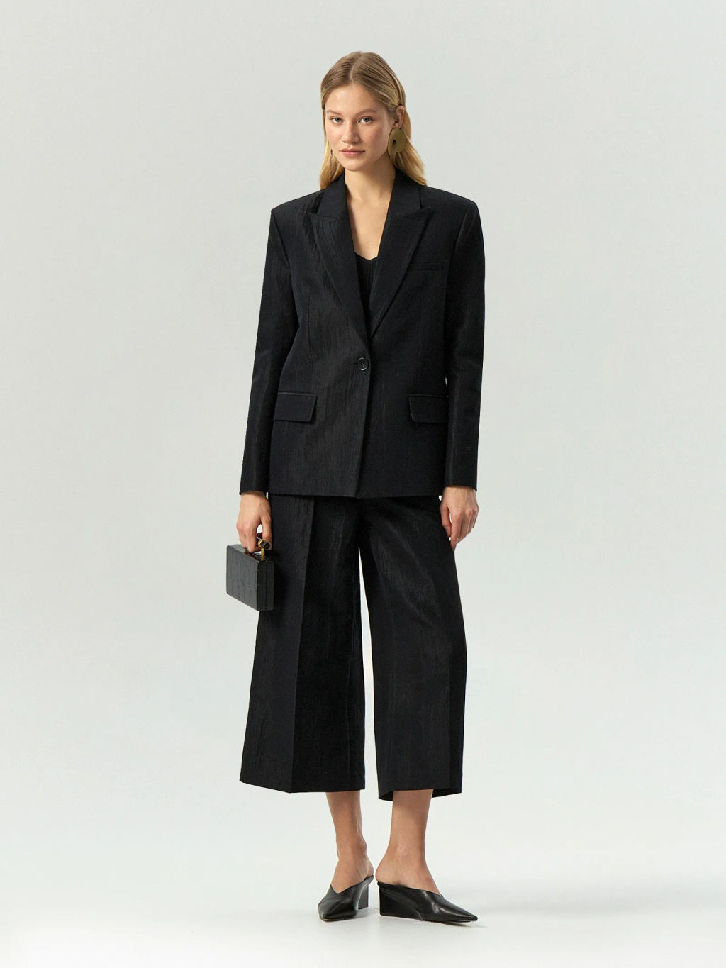 ЕМКА / Однобортный жакет из жатой ткани - Emka фото 2