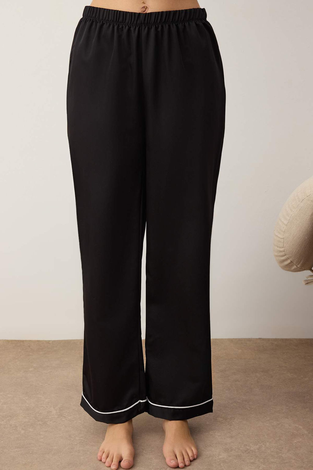 Siyah Biyeli Mat Saten Dokuma Pijama Tak?m? THMAW26PT00031 - Trendyolmilla фото 3