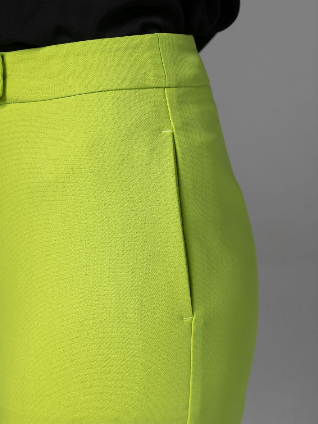 Брюки укороченные