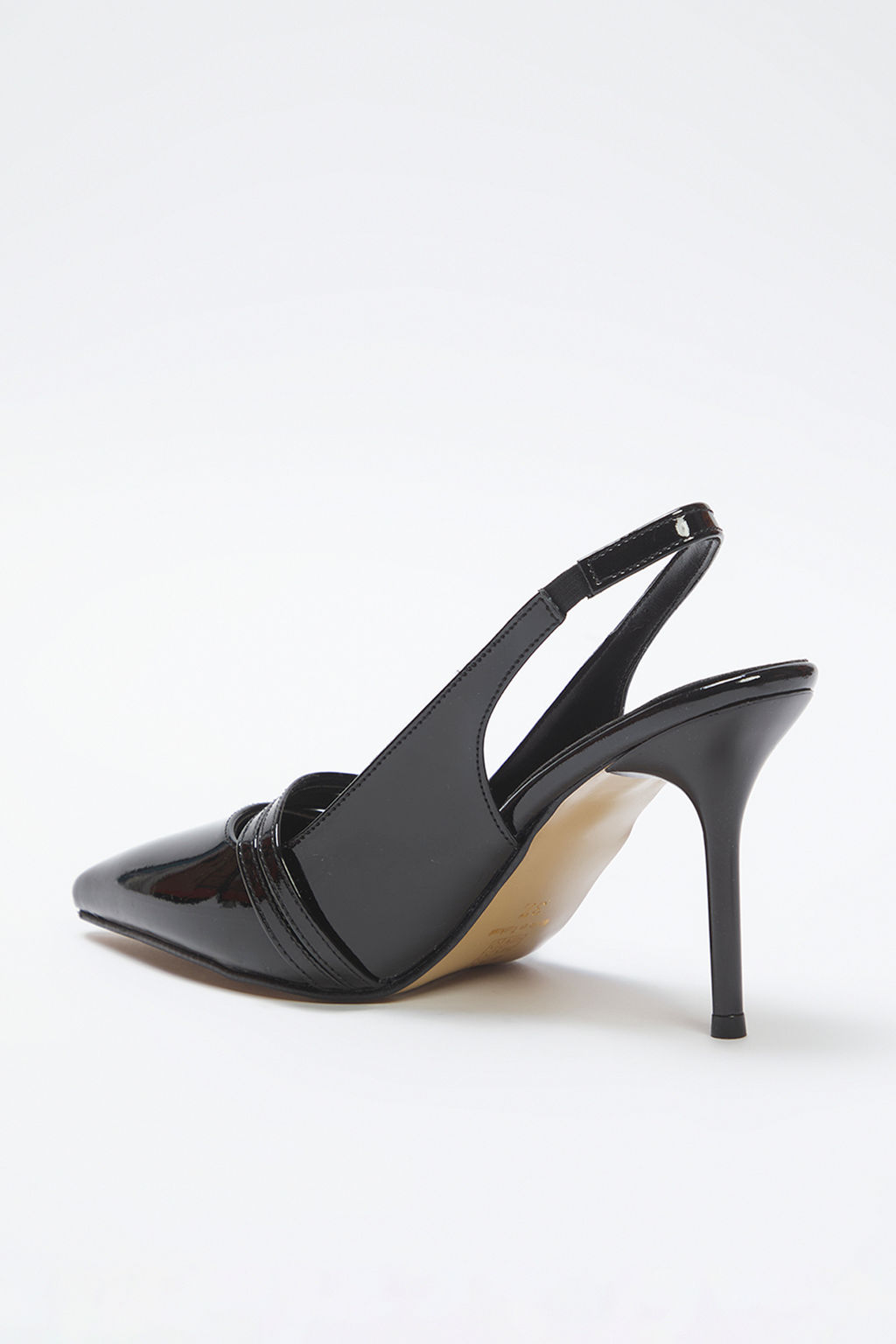 Siyah Toka Detayl? Rugan Kad?n 7,5 cm Ince Topuklu Ayakkab? TAKSS25TO00077