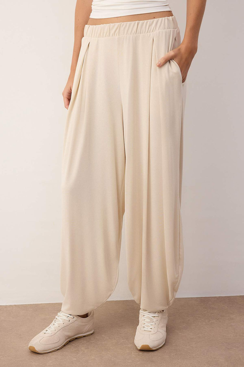 More Sustainable Tas Modall? Havuc/Salvar Kesim Pantolon TWOSS24PL00094