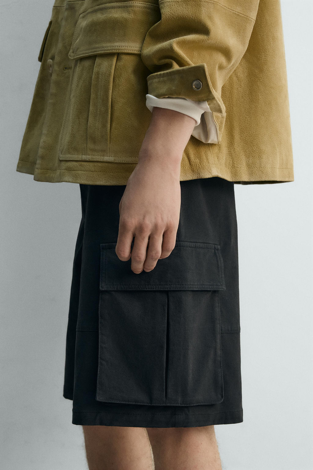 LIMITED EDITION RELAXED FIT CARGO BERMUDA SHORTS - Zara фото 5