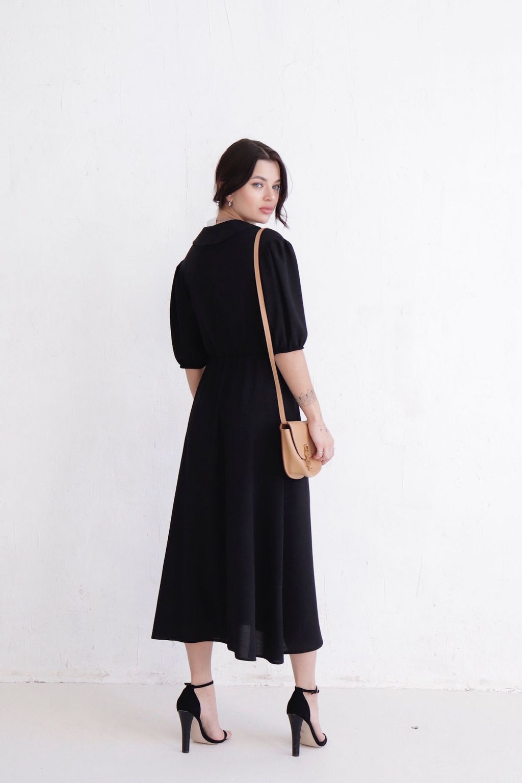 Платье-миди с отложным воротником чёрное - Martichelli фото 10